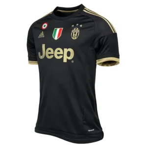 Juventus 15/16 tercera equipación